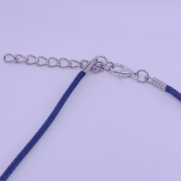 💜20%Off Bundles♥️NWT Celtic Knot Heart necklace 💜Hand Crafted  ♥️VD… - Picture 5 of 8